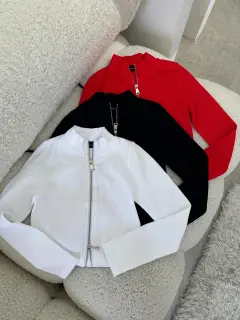 Suéter crop top