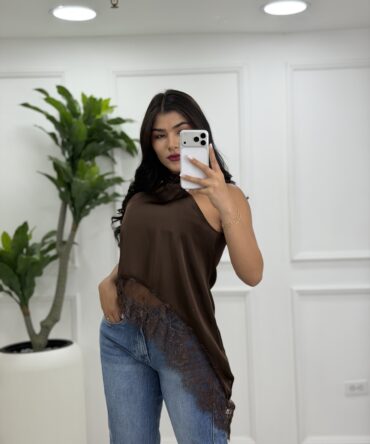 Blusa halter lencera